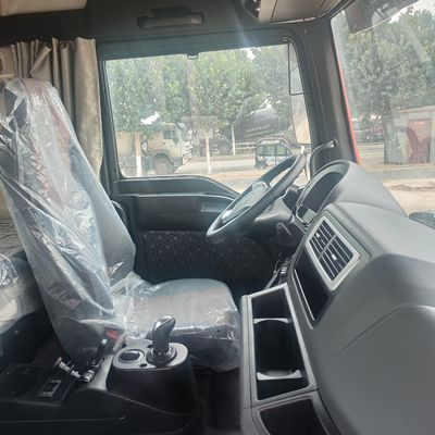 산데카 4X2 트랙터 사용 된 운송 트럭 600L 연료 탱크와 ≤5 좌석 저렴