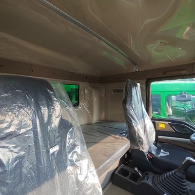 맞춤형 Sinotruk HOWO 6X4/8X4 맞춤형 디자인으로 무거운 짐 트럭