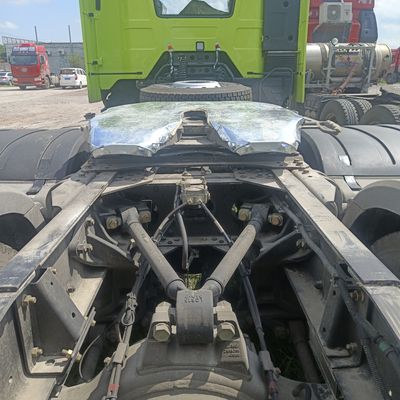 중고용 디젤 트럭 J6p420HP 반 트레일러 끌기용 31-40t 용량