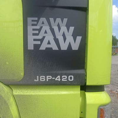 중고용 디젤 트럭 J6p420HP 반 트레일러 끌기용 31-40t 용량