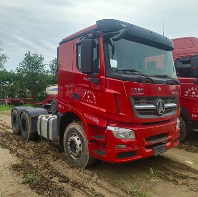 튜브리스 타이어 디자인 헤비 듀시 베이벤 6X4 500HP 수압 스티어링과 함께 트랙터 트럭