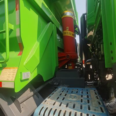 15500.000kg 패키지 총중량 공중 서스펜션 및 사용 된 덤프 트럭과 함께 포톤 덤퍼