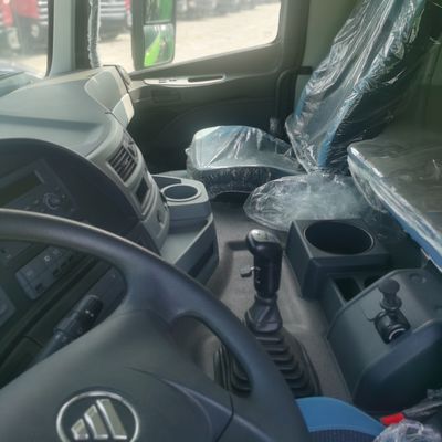 탄소 강철 화물 상자 재료 중량 트럭 터퍼 사용 된 600L 연료 탱크와 함께 덤프 트럭