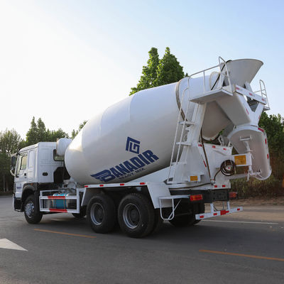 21-30t 부하 용량 중량 Sinotruk 덤프 트럭 체시 4-6L 엔진 용량