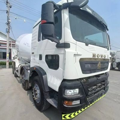 340 Tx HOWO 중공용 콘크리트 믹서 트럭 및 수압 스티어링