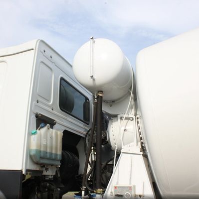 ZZ1257N3647N1 8x4 사용 된 시노트럭 트럭 HOWO 380 HP 높은 내구성을 가진 콘크리트 믹서