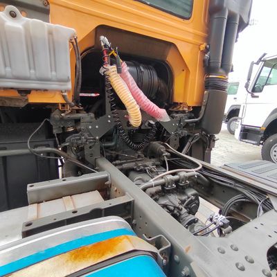 유로 3 배출량 표준 6x4 시노트럭 체시와 371HP 전력
