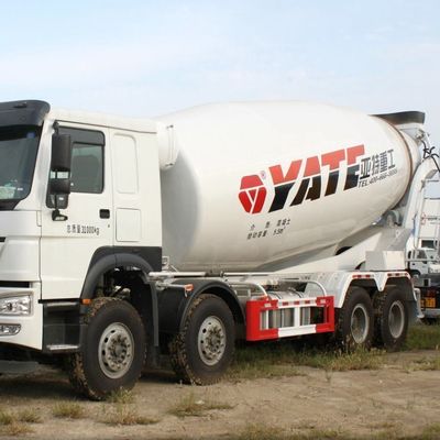 최고 말력 400hp 힘 보조 및 Sinotruk 차시와 함께 중량 트럭