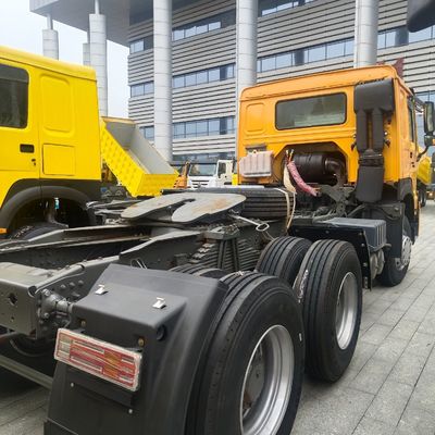 세코 배달과 함께 HOWO371HP6X4 트랙터 트럭의 강력한 견인 능력과 판매