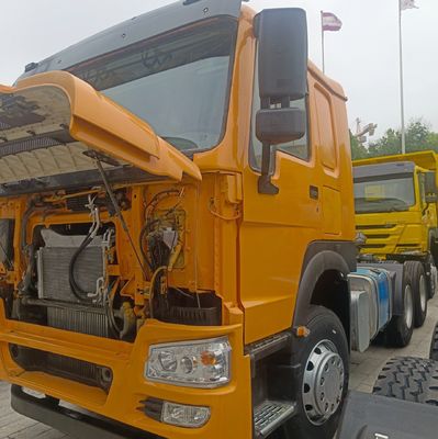 향상된 운전자 편의성 Sinotruck 6X4 트랙터 사용자 지정 공기 서스펜션