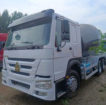 ZZ1257N3647N1 사용 된 HOWO 12m3 380HP 보조 스티어링 보조를 가진 콘크리트 믹서 트럭