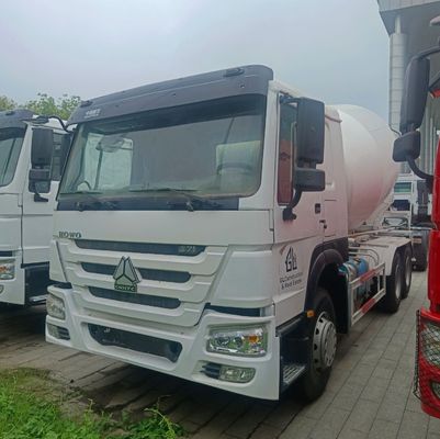 12m3 시멘트 믹서 트럭 Sinotruk 차시 및 전력 보조 스티어링 디젤 연료