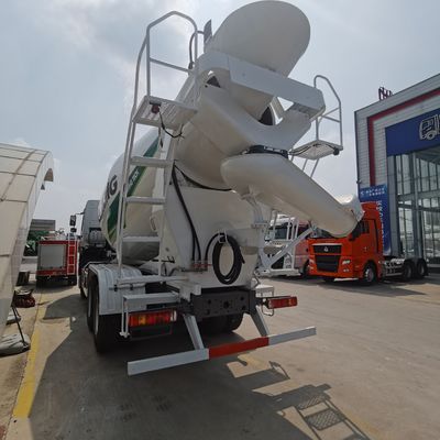 수압 스티어링 시스템 6x4 시노트럭 차시 건설용 콘크리트 혼합 장비