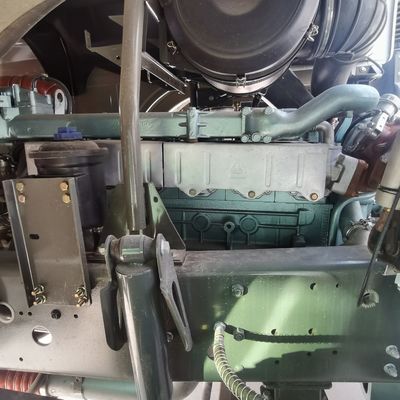 12100.000kg 총중량 타이어 중량 건설 프로젝트용 콘크리트 믹서 트럭