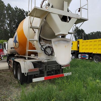 시노트루크 HOWO 중용 HOWO Nx 8m3 6X4 건설용 콘크리트 믹서 트럭