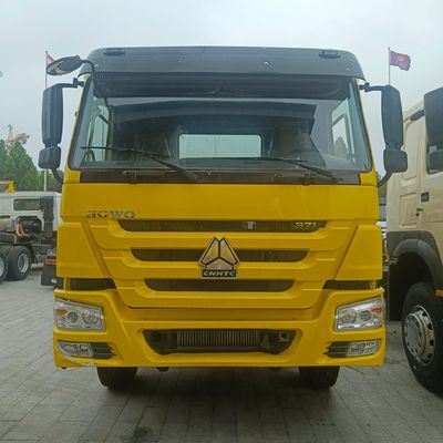 말력 351-450hp 반 트레일러 당기용 맞춤 HOWO 디젤 트럭 머리