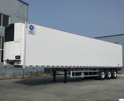 대형 식품 운송 시노트럭 차시 냉동 트레일러 8000kg 총량