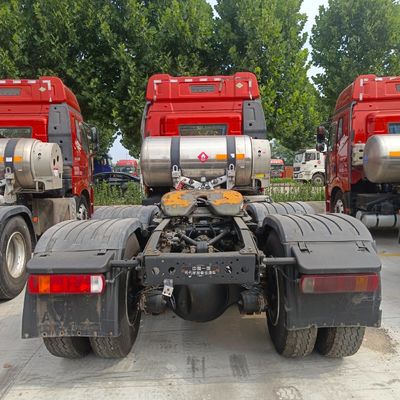 중량 8870.000kg 패키지 총 무게 510HP 가스 6X4 트랙터 국가 Jh6 트럭