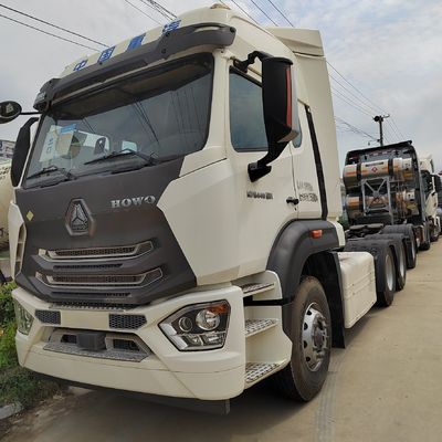 ISO US 인증 중량 오프로드 차량 Sinotruk 30t 화물 운송용 트럭