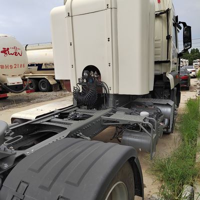 시노트럭 시트랙 HOWO 6X4 CNG 고급 기술 및 특징을 갖춘 중량 트럭