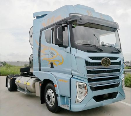 8800.000kg 총중량 580HP LNG FAW 6*4 및 4*2 트랙터 트럭