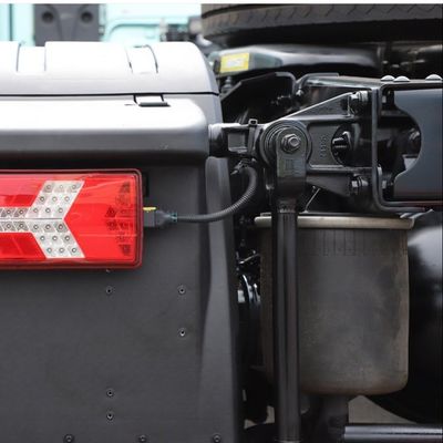 맞춤형 FAW X6000 트랙터 트럭 510HP 힘 중량 운송 및 배달