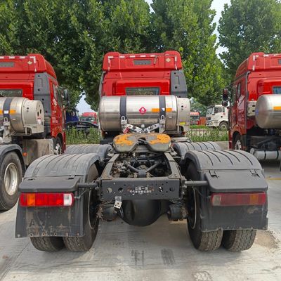 경제적으로 FAW Jiefang J6p 엔진 용량&gt; 8L의 가스 6X4 트랙션 운송 트럭