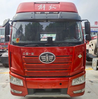 6x4 디젤 FAW Jiefang J6p 가스 LNG 견인 운송 트럭 510HP 부품과 함께 사용 된 트랙터