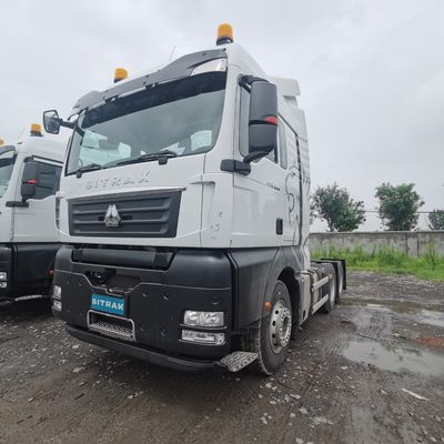 390HP 시노트룩 시트랙 트랙터 에어 서스펜션 좌석과 6 개월 판매 후 서비스