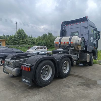 국가 중량 트럭 그룹 6X4 LNG 연료 트랙터와 함께 덤프 트럭 운송 트럭