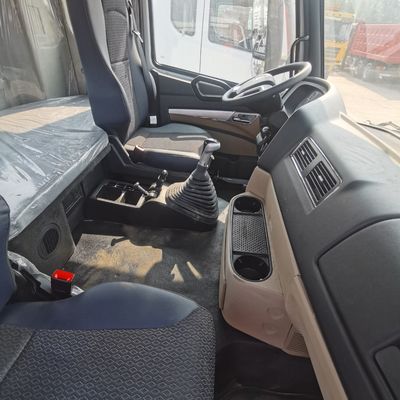ISO 인증을 받은 중량 수송용 반류착장 Sinotruk HOWO 6800*2500*3200