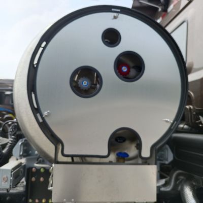6x4 드라이브 휠 시노트럭 차시 해방 가스 트랙터 트레일러 트럭 530HP 용량