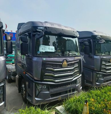하오오 LNG 트랙터 트럭 580HP에서 700HP 트랙터 맞춤형 드라이브 휠 6 × 4