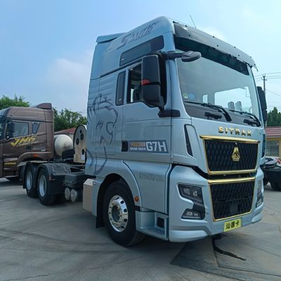 630HP 6*4 2024 산데카 G7h LNG 트랙터 트럭 8.25m*2.55m*3.96m 화물을 운송