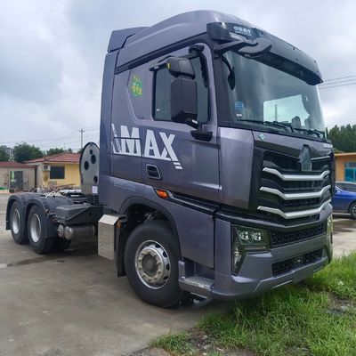 맥스 HOWO LNG 자동변속기 트랙터 차량 총 무게 8800kg