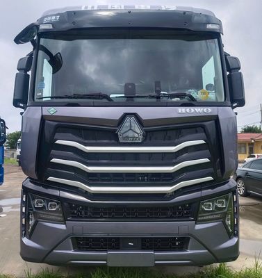 동력 보조 수압 스티어링 2024 중국 HOWO LNG540HP 중량 트럭