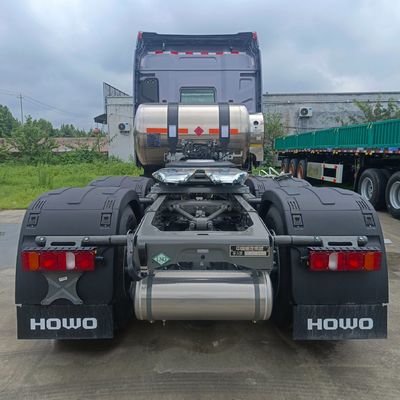 6x4 용량 31-40t HOWO 가스 LNG540HP 자동 변속기 트랙션 운송 트럭
