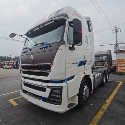 천연 흡수 Sinotruk 6X4 무거운 트럭 당신의 궁극적인 운송 솔루션