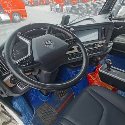 천연 흡수 Sinotruk 6X4 무거운 트럭 당신의 궁극적인 운송 솔루션
