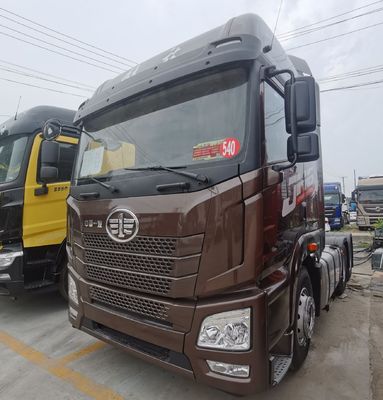 FAW Jh6 국제 630HP 가스 트랙터 트레일러 수동 변속기와 함께 시노트럭 차체