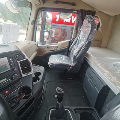JAC 6X4 트럭 600L 연료 탱크 튜브리스 타이어 디자인 351-450hp