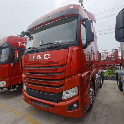 중량 픽업이 쉬운 JAC 6X4 트럭 1000L 연료 탱크 6.8x2.5x3.8m